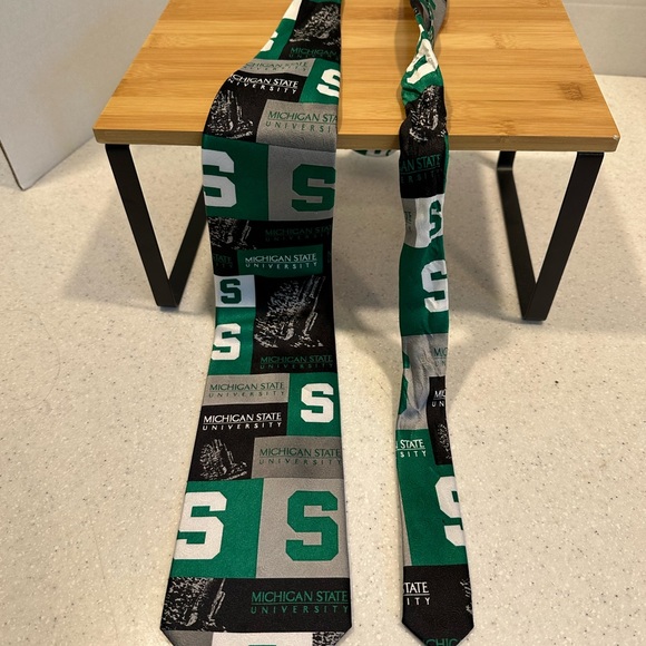 Michigan State Spartans Block & Play Tie
Necktie. Ralph Marlin. Go Green…Go… - Picture 14 of 15